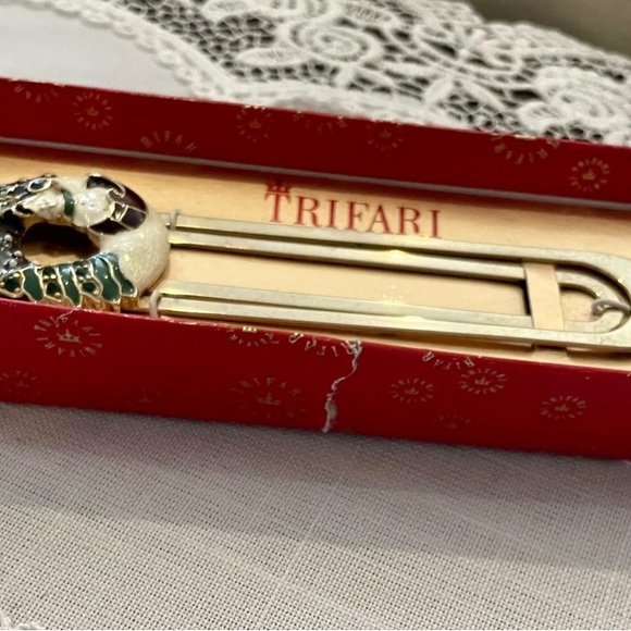 Trifari Bookmark Christmas Snowman - Picture 5 of 5